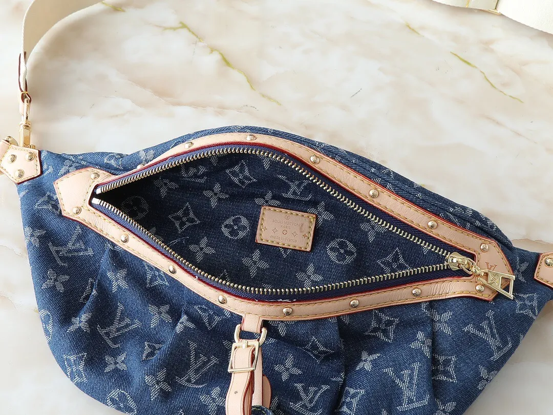 All Categories Official Website "Brand Women's Bags" Women's Bags 💙 LV 2025 New LV Crossbody Bag