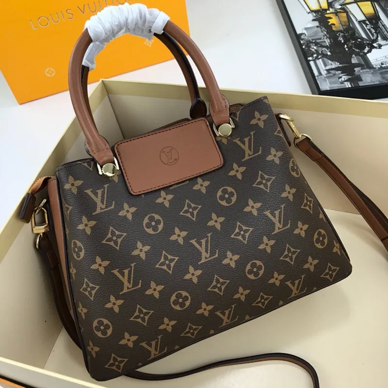 All Categories Official Website "Brand Women's Bags" Women's Bags 💙 LV 2022 Official New LV Presbyopia and Leather Crossbody Bag Wholesale 58002100 High Quality Size: 30-23-13CM