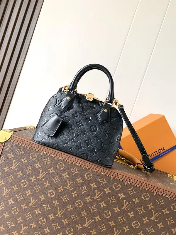 All Categories Official Website "Brand Women's Bags" Women's Bags 💙 LV 2026 New LV Crossbody Bag