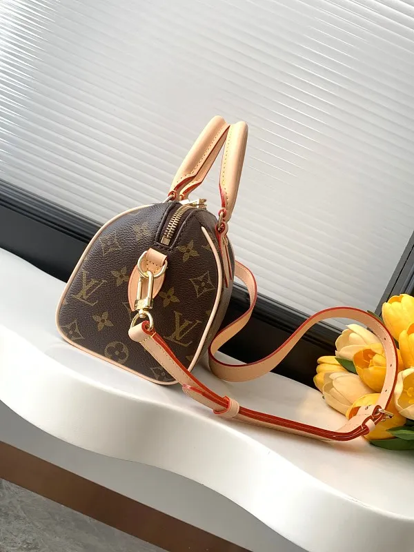 All Categories Official Website "Brand Women's Bags" Women's Bags 💙 LV 2026 Official Website New LV Crossbody Bag
