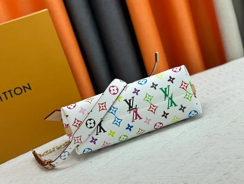 All Categories Official Website "Brand Women's Bags" Women's Bags 💙 LV 2024 New LV Crossbody Bag