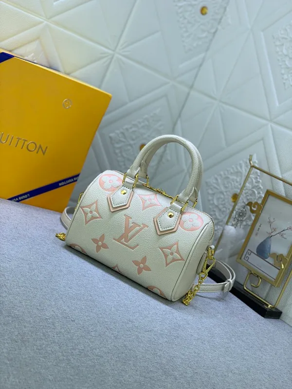 All Categories Official Website "Brand Women's Bags" Women's Bags 💙 LV 2024 New LV Crossbody Bag