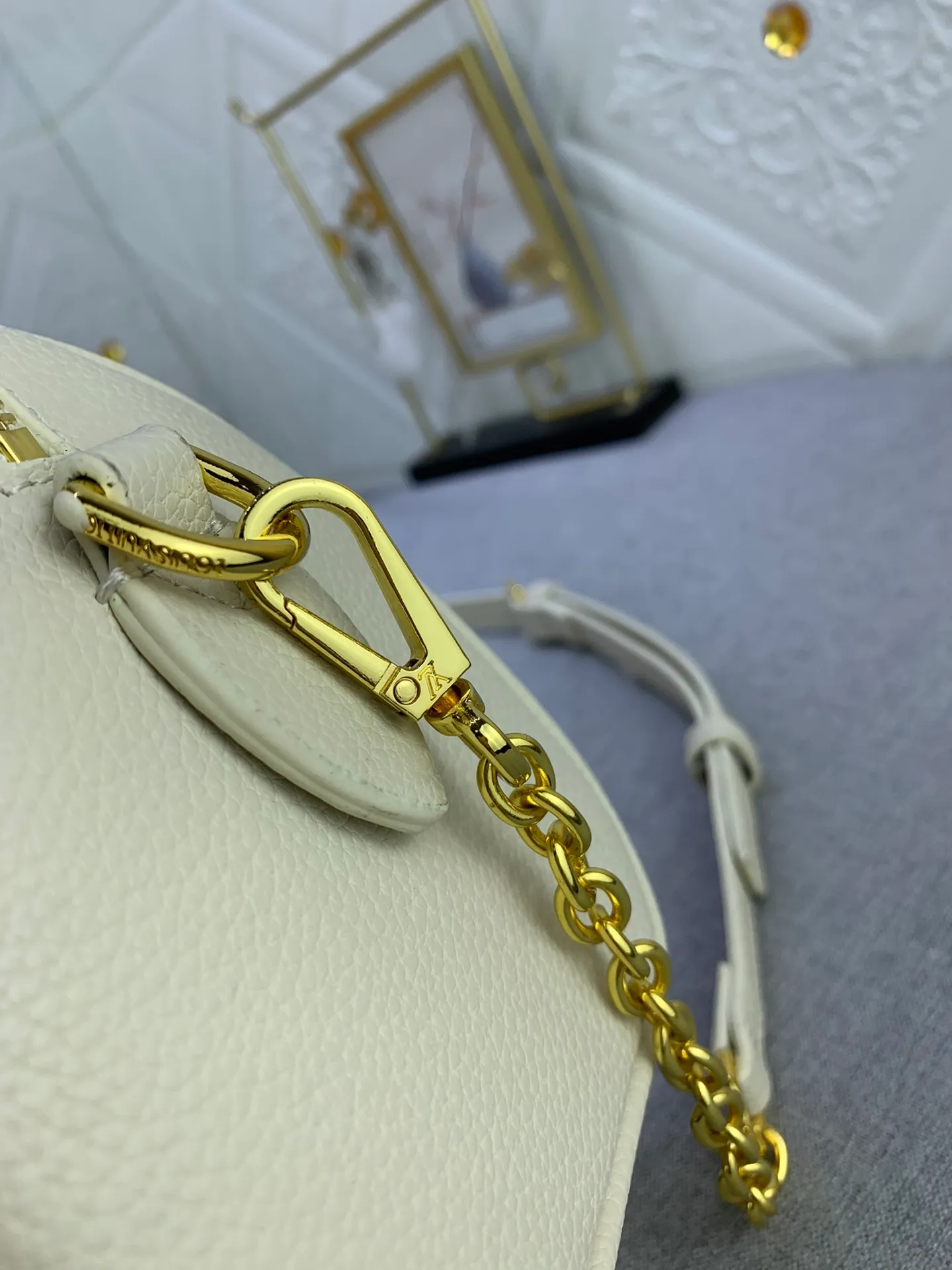 All Categories Official Website "Brand Women's Bags" Women's Bags 💙 LV 2024 New LV Crossbody Bag