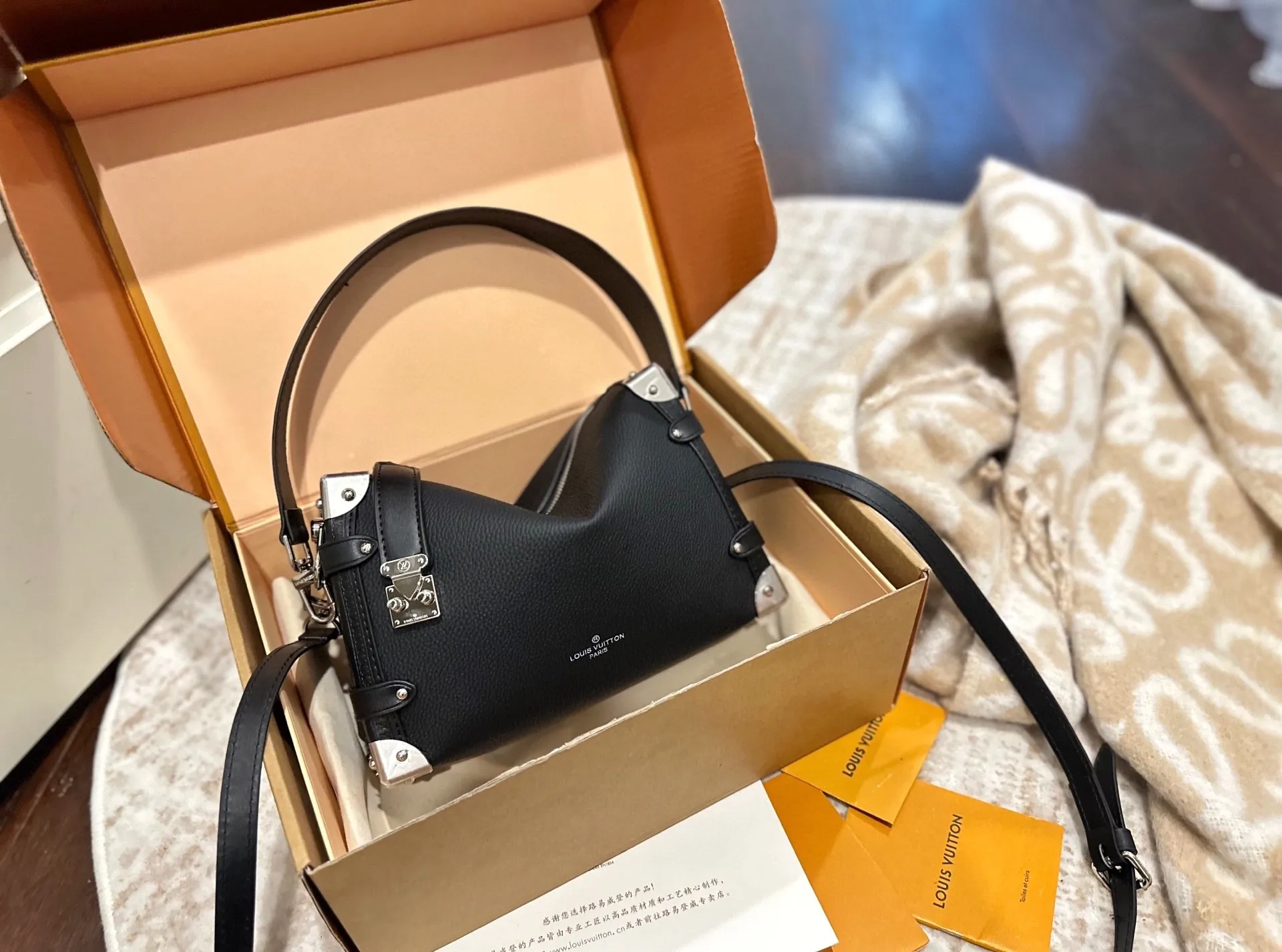 All Categories Official Website "Brand Women's Bags" Women's Bags 💙 LV 2025 New LV Crossbody Bag