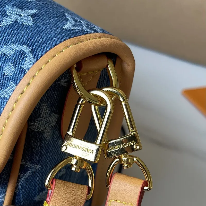 All Categories Official Website "Brand Women's Bags" Women's Bags 💙 LV 2025 New LV Crossbody Bag