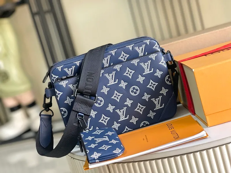 All Categories 💚 Authentic Grade Bags 💚 LV 2026 New LV Top Replica Crossbody Shoulder Bag