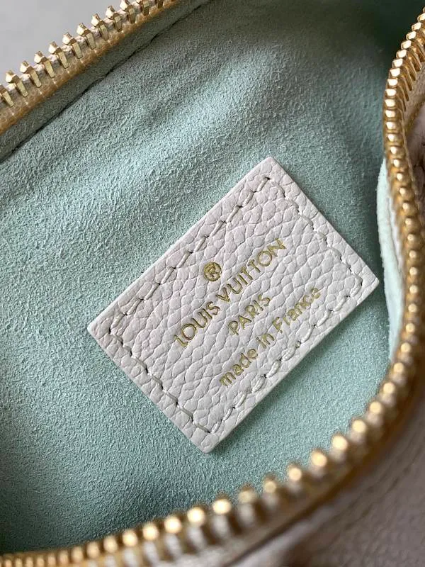All Categories Official Website "Brand Women's Bags" Women's Bags 💙 LV 2026 New LV Crossbody Bag