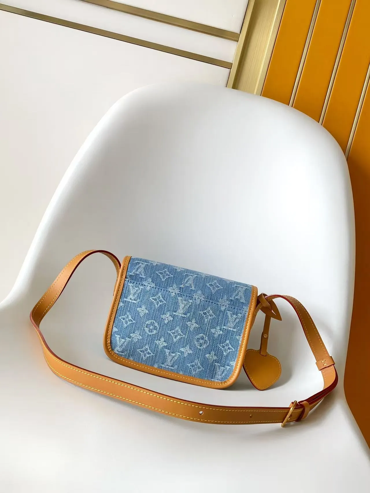 All categories Official website "Brand Women's Bags" Women's Bags 💙 LV LV2026 new crossbody bag