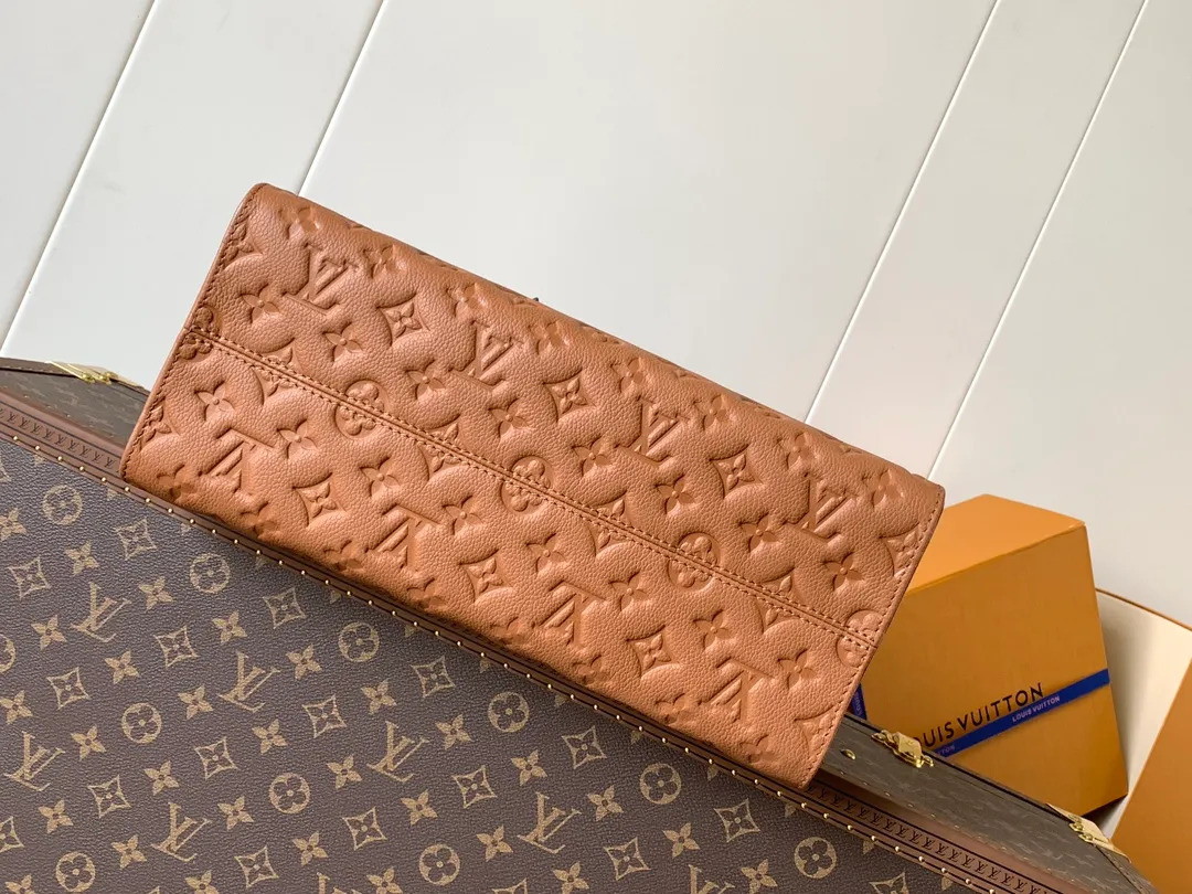 All categories Official website "Brand Women's Bags" Women's Bags 💙 LV 2026 new LV hand-held crossbody bag