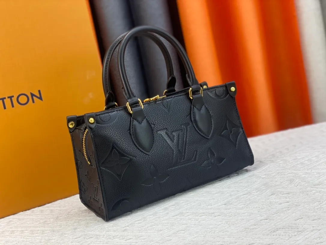 All Categories Official Website "Brand Women's Bags" Women's Bags 💙 LV 2023 New LV Crossbody Bag