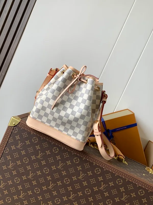 All Categories Official Website "Brand Women's Bags" Women's Bags 💙 LV 2026 New LV Crossbody Bag