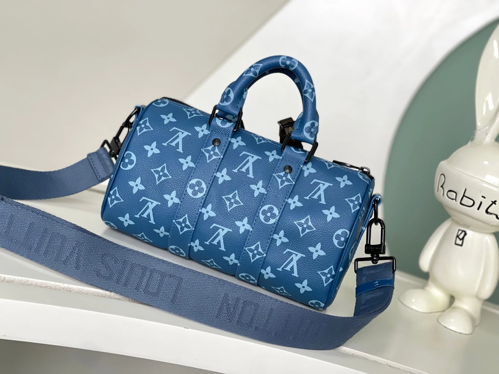 All Categories Official Website "Brand Women's Bags" Women's Bags 💙 LV 2026 New LV Crossbody Bag