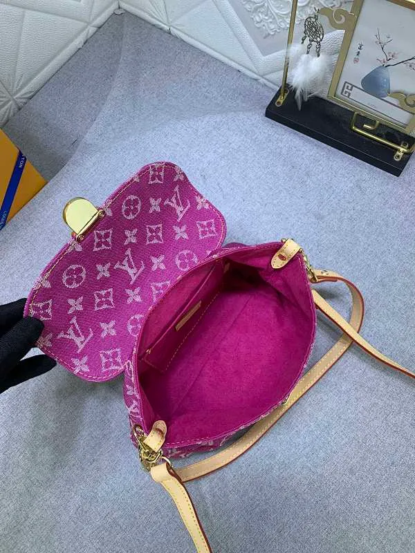 All Categories Official Website "Brand Women's Bags" Women's Bags 💙 LV 2023 New LV Crossbody Bag
