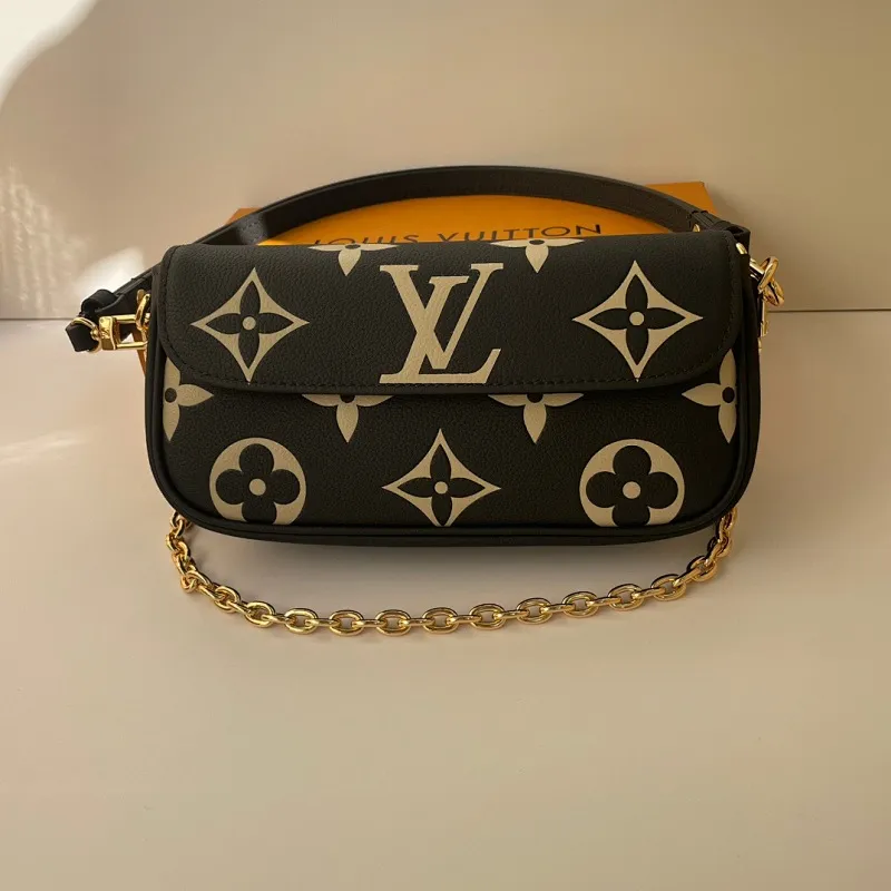 All Categories Official Website "Brand Women's Bags" Women's Bags 💙 LV 2024 New LV Crossbody Bag