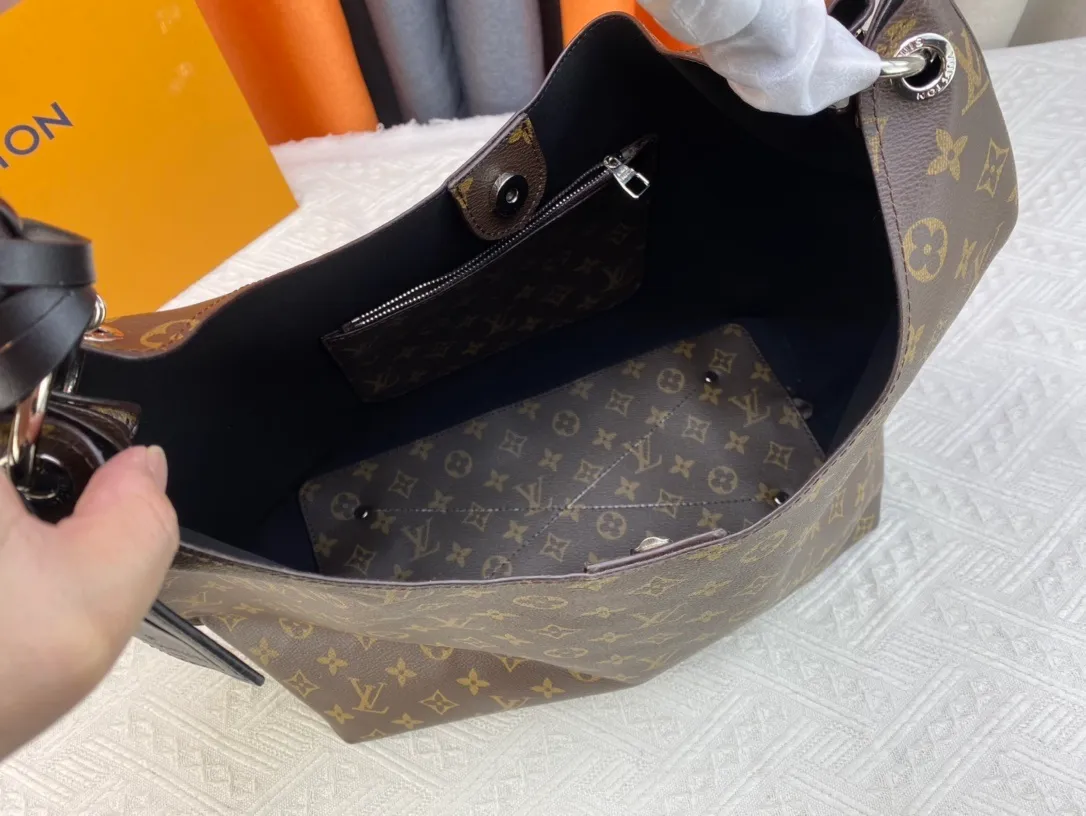 All Categories Official Website "Brand Women's Bags" Women's Bags 💙 LV 2023 New LV Crossbody Bag