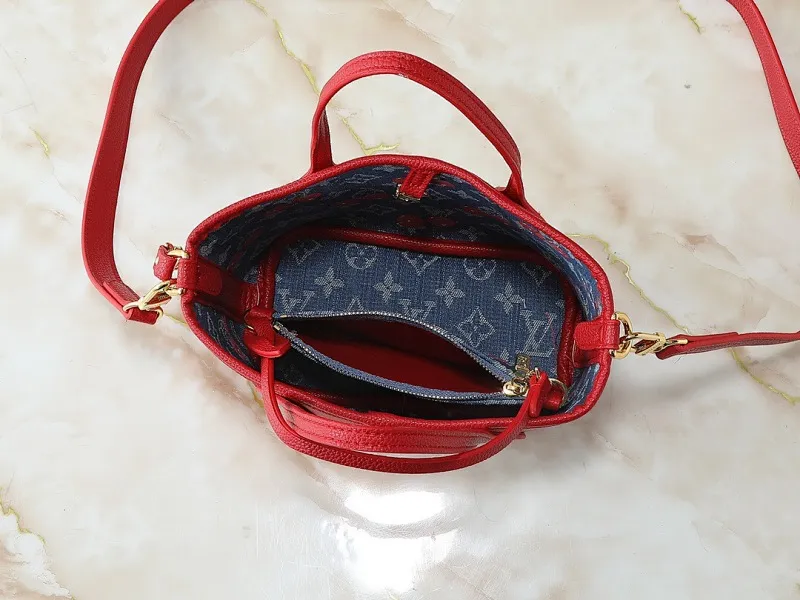 All Categories Official Website "Brand Women's Bags" Women's Bags 💙 LV 2025 New LV Crossbody Bag