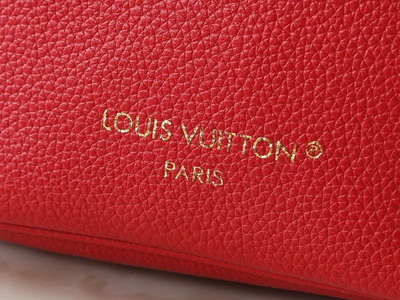 All Categories Official Website "Brand Women's Bags" Women's Bags 💙 LV 2025 New LV Crossbody Bag