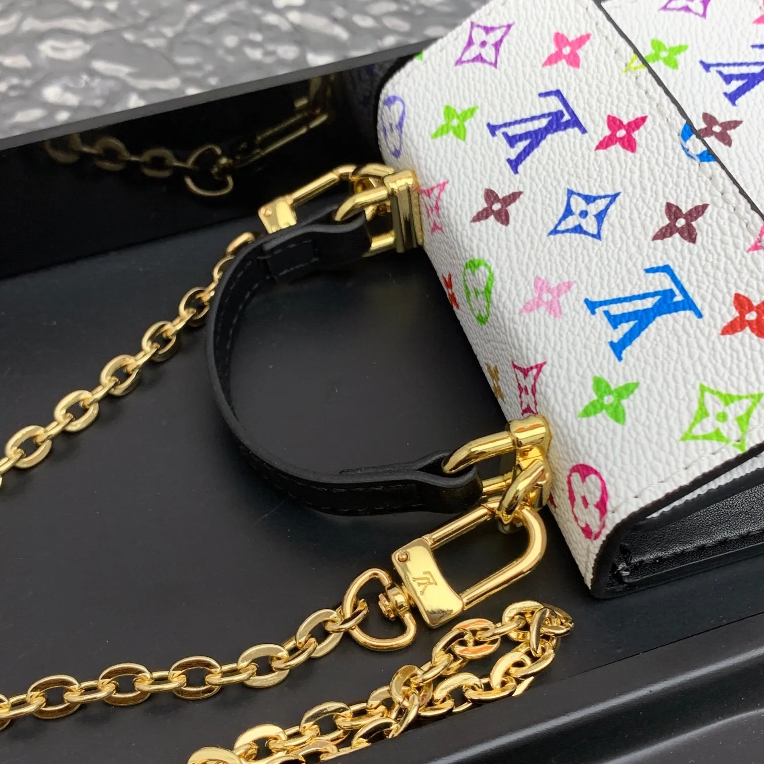 All Categories Official Website "Brand Women's Bags" Women's Bags 💙 LV 2025 New LV Crossbody Bag