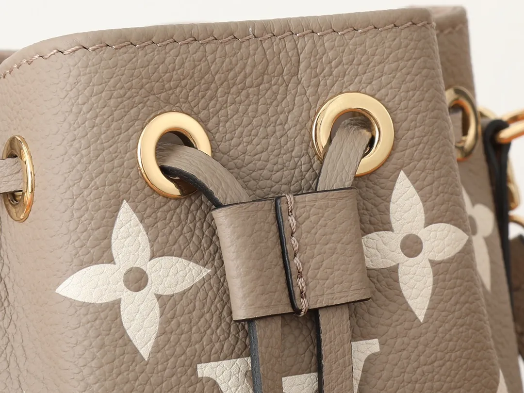 All Categories Official Website "Brand Women's Bags" Women's Bags 💙 LV LV 2026 New Crossbody Shoulder Bag