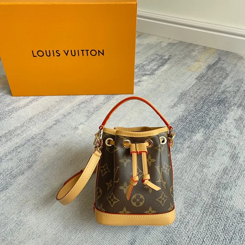 All Categories Official Website "Brand Women's Bags" Women's Bags 💙 LV 2025 New LV Crossbody Bag