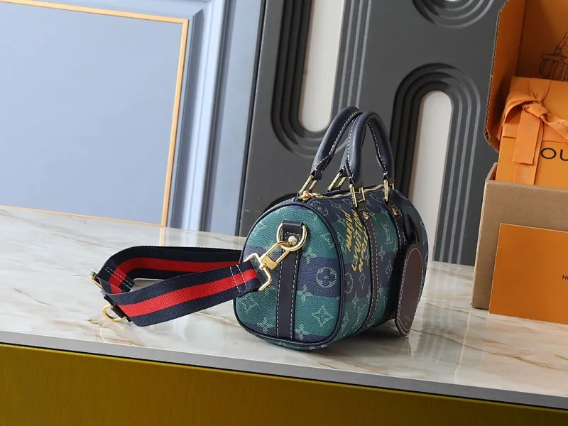 All Categories Official Website "Brand Women's Bags" Women's Bags 💙 LV 2025 New LV Crossbody Bag
