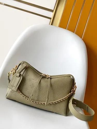 All Categories Official Website "Brand Women's Bags" Women's Bags 💙 LV 2026 New LV Crossbody Bag