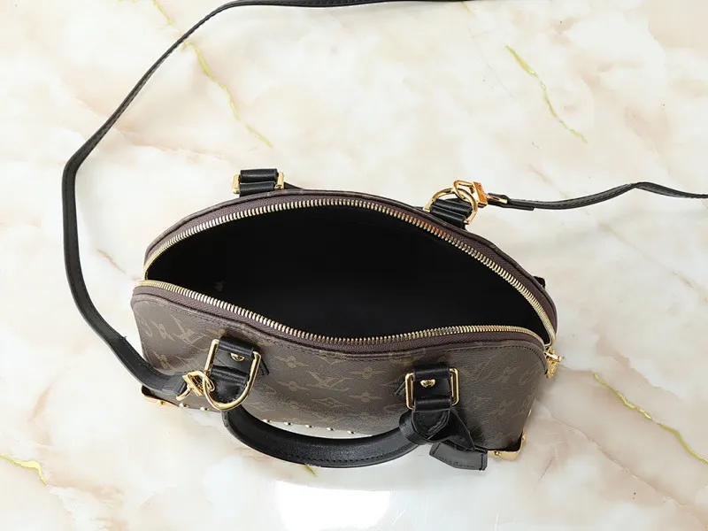 All Categories Official Website "Brand Women's Bags" Women's Bags 💙 LV 2025 New LV Crossbody Bag