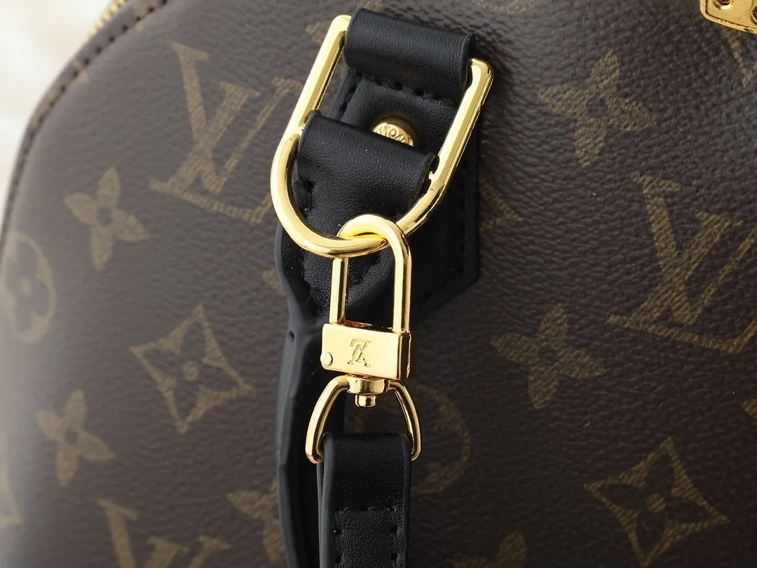 All Categories Official Website "Brand Women's Bags" Women's Bags 💙 LV 2025 New LV Crossbody Bag