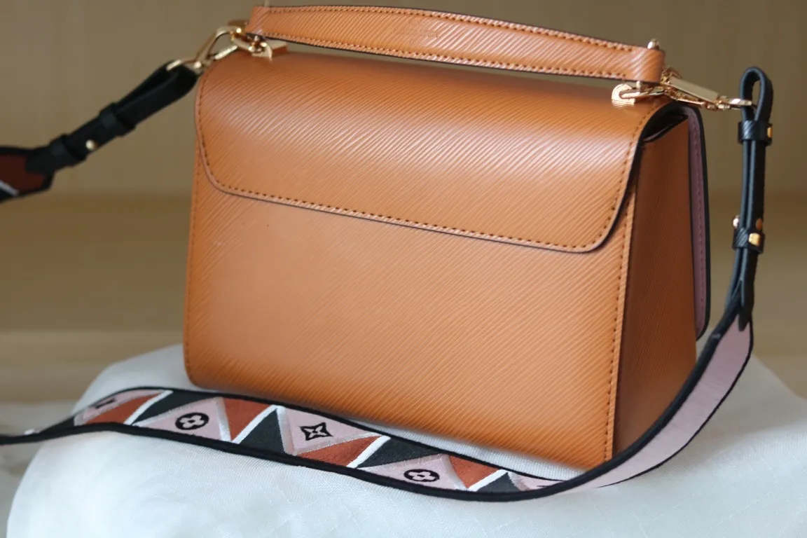 All Categories Official Website "Brand Women's Bags" Women's Bags 💙 LV 2023 New LV Crossbody Bag