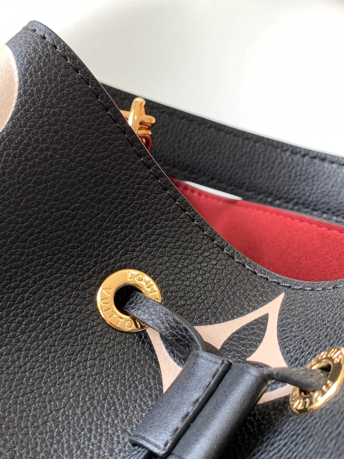 All Categories Official Website "Brand Women's Bags" Women's Bags 💙 LV 2026 New LV Crossbody Bag