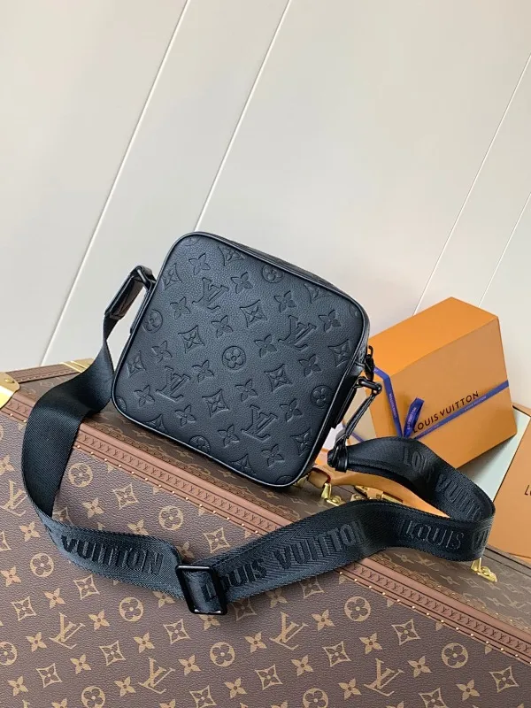 All Categories Official Website "Brand Women's Bags" Women's Bags 💙 LV 2025 New LV Crossbody Bag