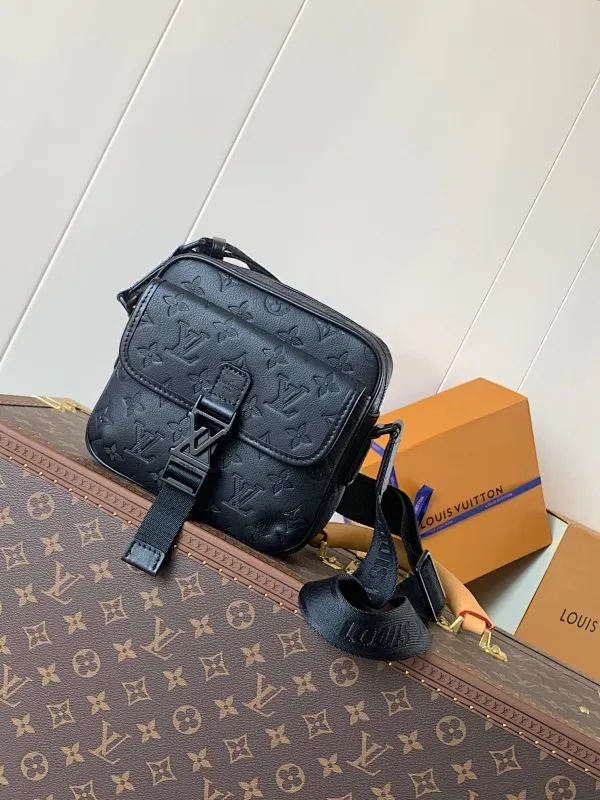 All Categories Official Website "Brand Women's Bags" Women's Bags 💙 LV 2025 New LV Crossbody Bag
