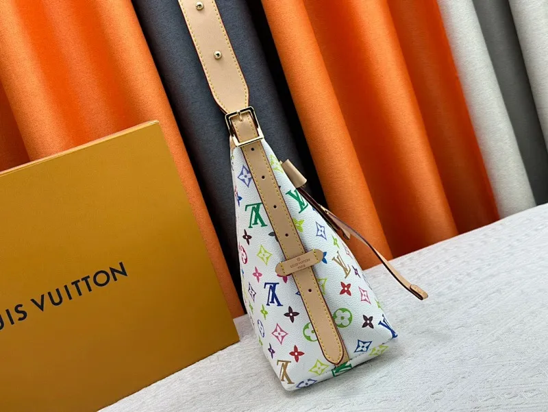 All Categories Official Website "Brand Women's Bags" Women's Bags 💙 LV 2024 New LV Underarm Bag