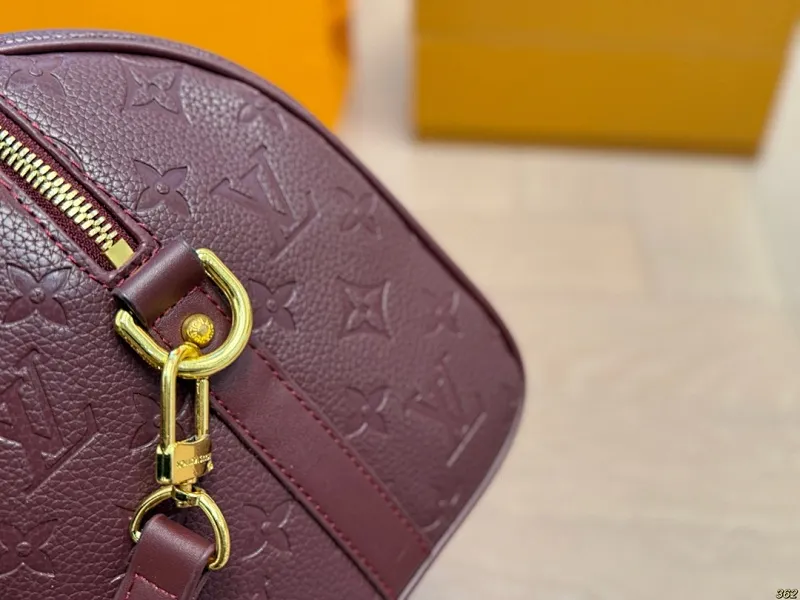 All Categories Official Website "Brand Women's Bags" Women's Bags 💙 LV 2025 New LV Crossbody Bag