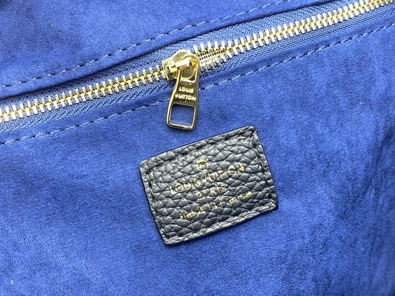 All categories Official website "Brand Women's Bags" Women's Bags 💙 LV replica LV, fine imitation LV bags, LV shoulder bags, 2023 official latest version LV full leather embossed handbag, bag factory, original material, size: 32-29-17CM