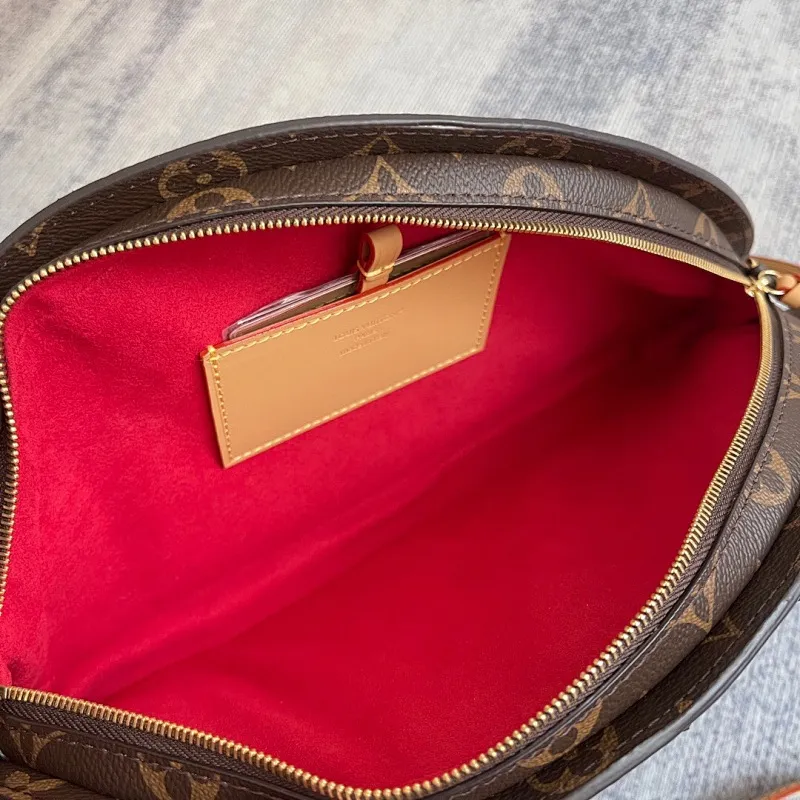 All Categories Official Website "Brand Women's Bags" Women's Bags 💙 LV 2025 New LV Crossbody Bag