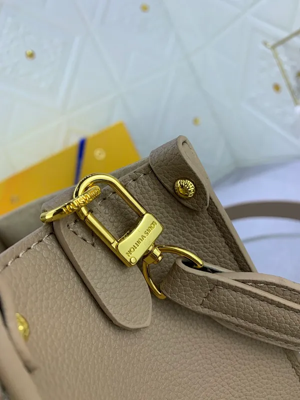 All Categories Official Website "Brand Women's Bags" Women's Bags 💙 LV 2024 New LV Crossbody Bag