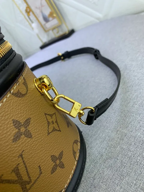 All Categories Official Website "Brand Women's Bags" Women's Bags 💙 LV 2024 New LV Crossbody Bag