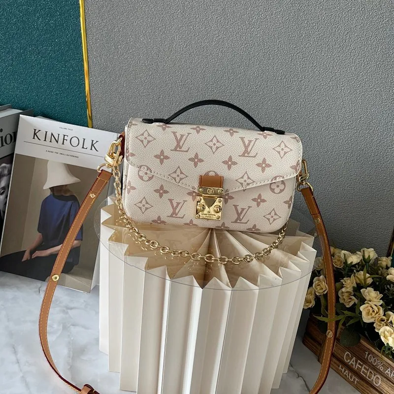 All Categories Official Website "Brand Women's Bags" Women's Bags 💙 LV 2024 New LV Crossbody Bag