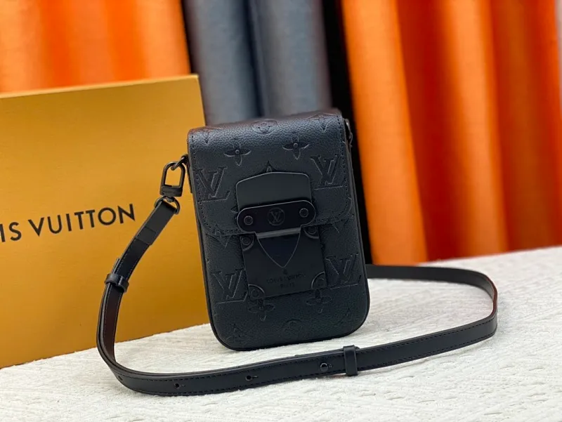 All Categories Official Website "Brand Women's Bags" Women's Bags 💙 LV 2023 New LV Mobile Phone Bag