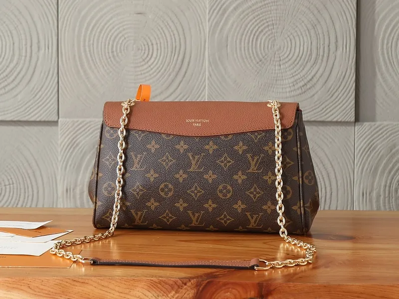 All Categories Official Website "Brand Women's Bags" Women's Bags 💙 LV LV 2026 New Crossbody Shoulder Bag