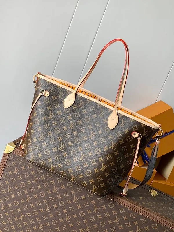 All categories Official website "Brand Women's Bags" Women's Bags 💙 LV 2026 new LV hand-held crossbody bag