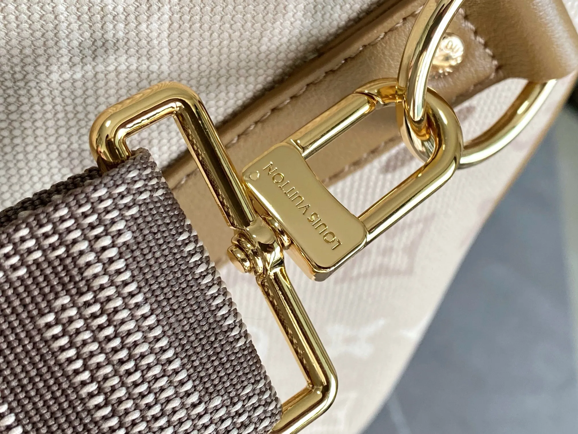 All Categories 💚 Authentic Grade Bags 💚 LV 2026 New LV Travel Bag