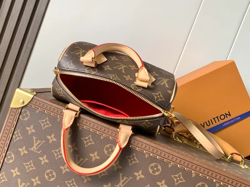 All Categories Official Website "Brand Women's Bags" Women's Bags 💙 LV 2026 New LV Crossbody Bag