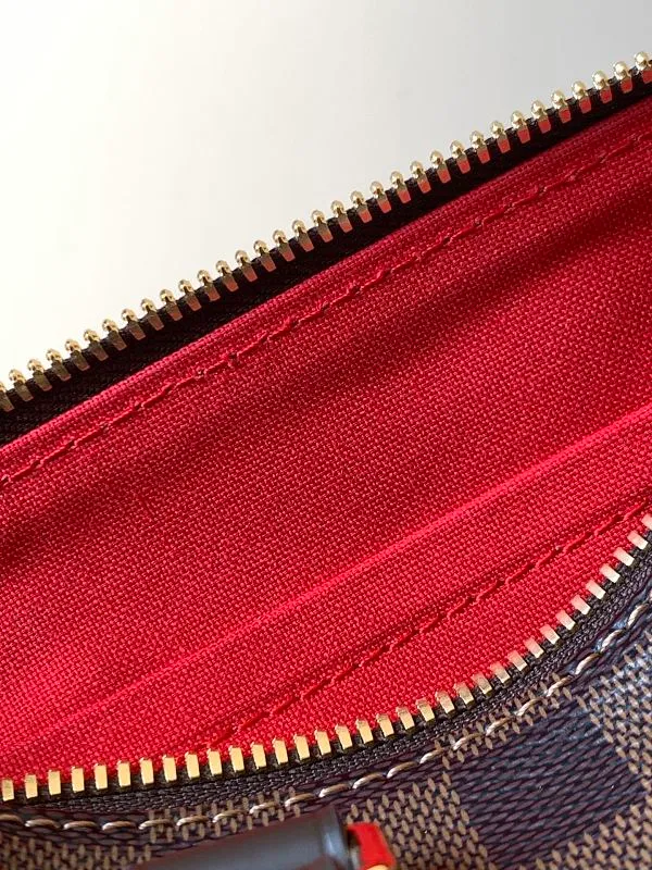 All Categories Official Website "Brand Women's Bags" Women's Bags 💙 LV 2026 New LV Crossbody Bag