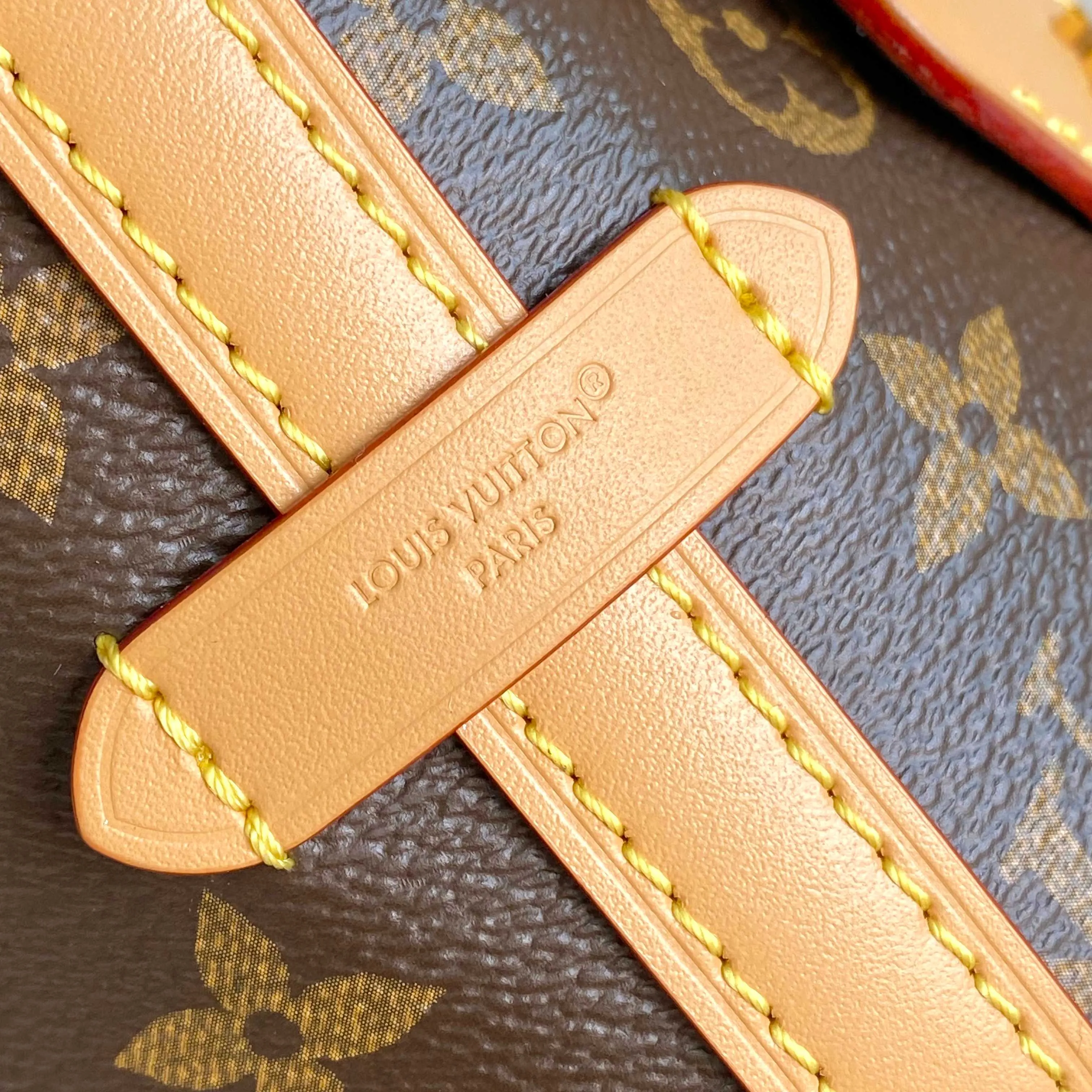 All Categories Official Website "Brand Women's Bags" Women's Bags 💙 LV LV 2026 New Crossbody Shoulder Bag