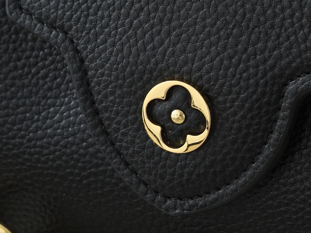 All Categories Official Website "Brand Women's Bags" Women's Bags 💙 LV 2025 New LV Crossbody Bag