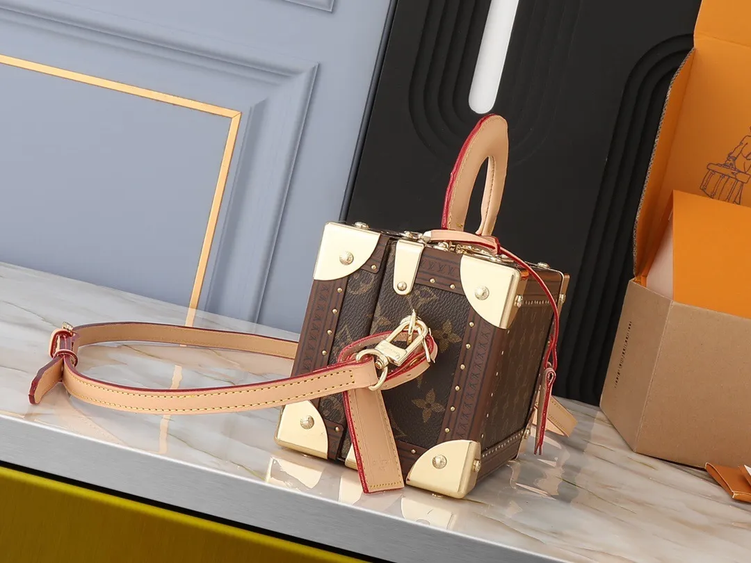 All Categories Official Website "Brand Women's Bags" Women's Bags 💙 LV 2024 Official Website New LV Crossbody Bags