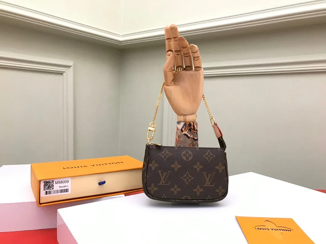 All Categories Official Website "Brand Women's Bags" Women's Bags 💙 LV 2024 New LV Crossbody Bag