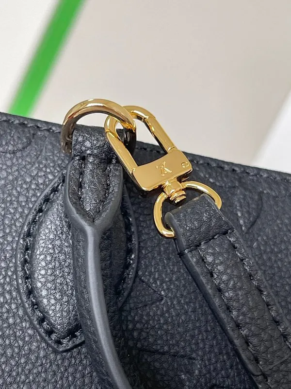 All Categories Official Website "Brand Women's Bags" Women's Bags 💙 LV 2026 New LV Crossbody Bag